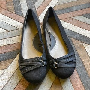 Black Flats